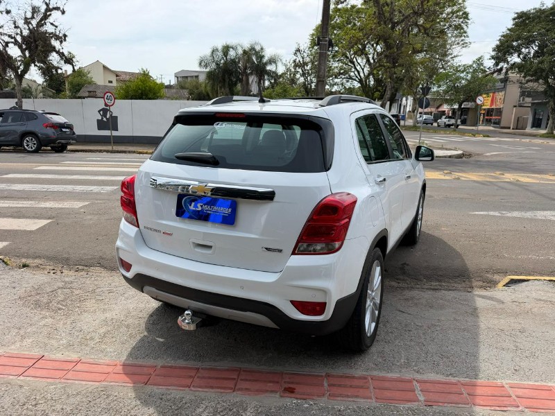 CHEVROLET TRACKER PREMIER 1.4 TURBO 16V FLEX AUT 2018/2018 LS MULTIMARCAS VENÂNCIO AIRES / Carros no Vale CHEVROLET TRACKER PREMIER 1.4 TURBO 16V FLEX AUT 2018/2018 LS MULTIMARCAS VENÂNCIO AIRES / Carros no Vale