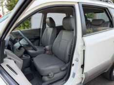 HYUNDAI TUCSON 2.0 16V FLEX AUT. 2014/2014 LS MULTIMARCAS VENÂNCIO AIRES / Carros no Vale