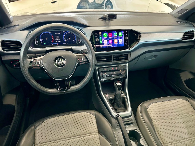 VOLKSWAGEN T-CROSS COMFORTLINE 1.0 200 TSI 2019/2020 SÉTIMA VEÍCULOS GUAPORÉ / Carros no Vale VOLKSWAGEN T-CROSS COMFORTLINE 1.0 200 TSI 2019/2020 SÉTIMA VEÍCULOS GUAPORÉ / Carros no Vale
