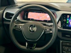 VOLKSWAGEN T-CROSS COMFORTLINE 1.0 200 TSI 2019/2020 SÉTIMA VEÍCULOS GUAPORÉ / Carros no Vale