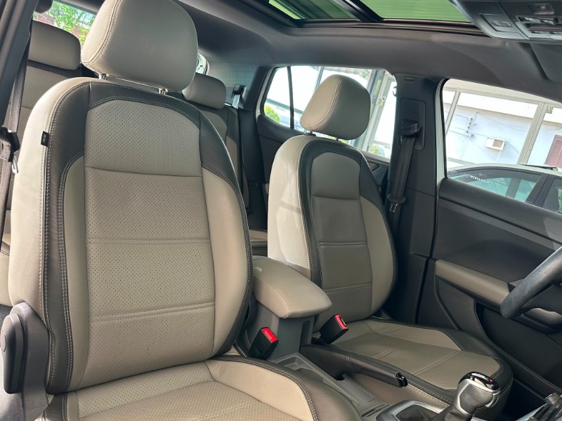 VOLKSWAGEN T-CROSS COMFORTLINE 1.0 200 TSI 2019/2020 SÉTIMA VEÍCULOS GUAPORÉ / Carros no Vale VOLKSWAGEN T-CROSS COMFORTLINE 1.0 200 TSI 2019/2020 SÉTIMA VEÍCULOS GUAPORÉ / Carros no Vale