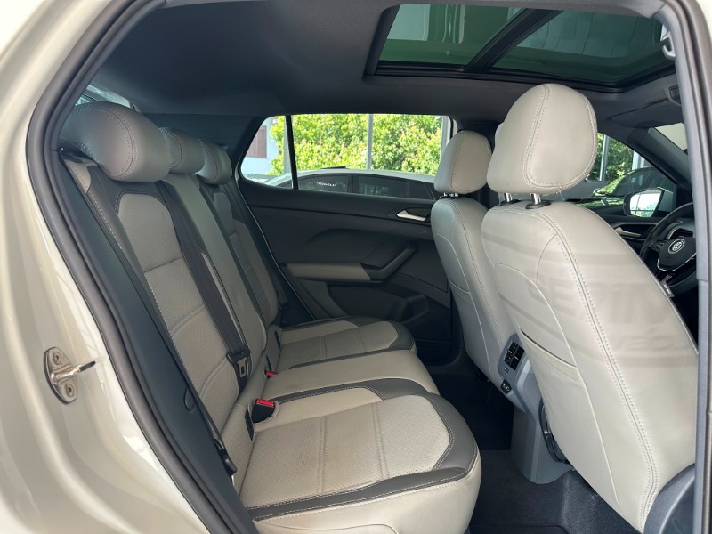 VOLKSWAGEN T-CROSS COMFORTLINE 1.0 200 TSI 2019/2020 SÉTIMA VEÍCULOS GUAPORÉ / Carros no Vale VOLKSWAGEN T-CROSS COMFORTLINE 1.0 200 TSI 2019/2020 SÉTIMA VEÍCULOS GUAPORÉ / Carros no Vale