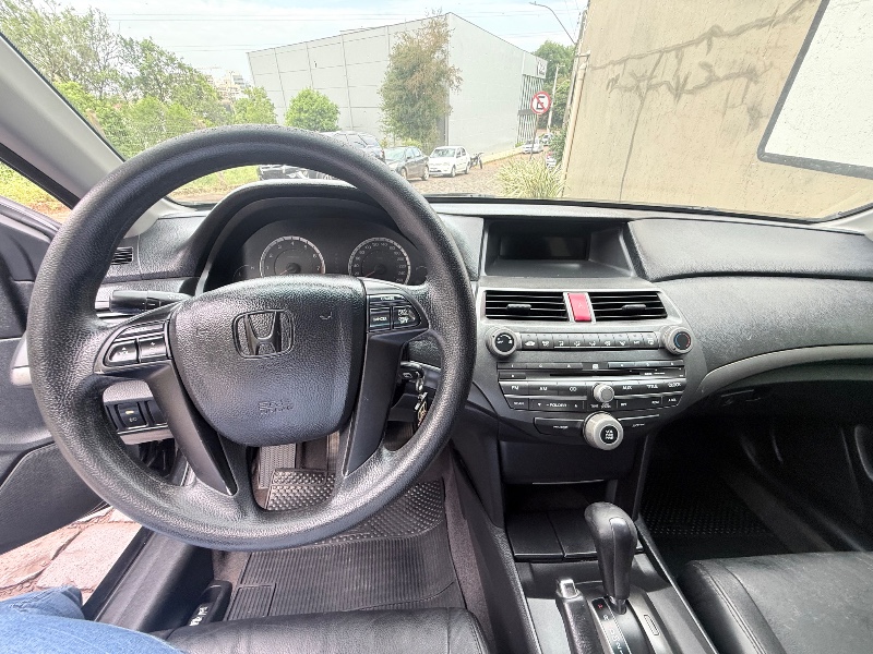 HONDA ACCORD 2.0 LX 16V 2008/2008 ELY AUTOMÓVEIS LAJEADO / Carros no Vale