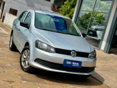 VOLKSWAGEN VOYAGE 1.6 MSI 8V 2014/2015 SÉTIMA VEÍCULOS GUAPORÉ / Carros no Vale