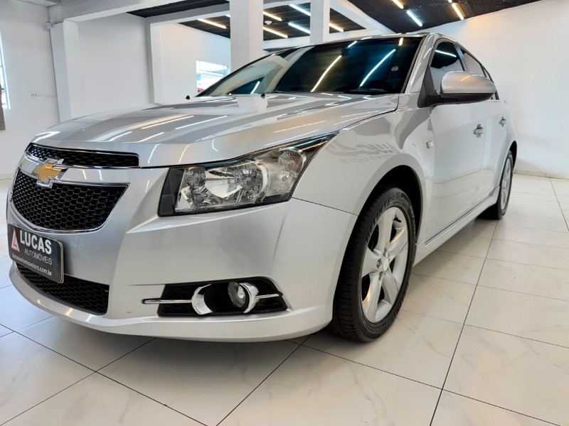 CHEVROLET CRUZE HATCH SPORT LTZ 1.8 2014/2014 LUCAS AUTOMÓVEIS BOM RETIRO DO SUL / Carros no Vale