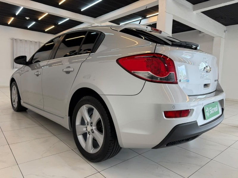 CHEVROLET CRUZE HATCH SPORT LTZ 1.8 2014/2014 LUCAS AUTOMÓVEIS BOM RETIRO DO SUL / Carros no Vale