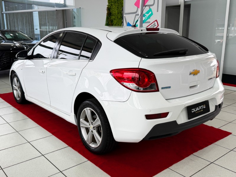 CHEVROLET CRUZE HB SPORT LT 1.8 16V FLEXP. 5P AUT 2015/2015 DUARTE VEÍCULOS PORTO ALEGRE / Carros no Vale
