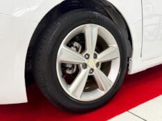 CHEVROLET CRUZE HB SPORT LT 1.8 16V FLEXP. 5P AUT 2015/2015 DUARTE VEÍCULOS PORTO ALEGRE / Carros no Vale