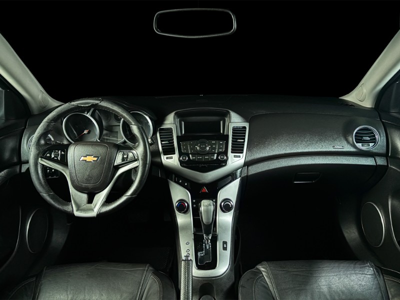 CHEVROLET CRUZE HB SPORT LT 1.8 16V FLEXP. 5P AUT 2015/2015 DUARTE VEÍCULOS PORTO ALEGRE / Carros no Vale