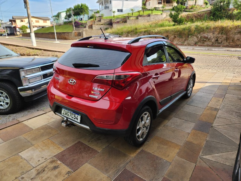 HYUNDAI HB20X STYLE 1.6 AT 2014/2015 TS VEÍCULOS ANTA GORDA / Carros no Vale HYUNDAI HB20X STYLE 1.6 AT 2014/2015 TS VEÍCULOS ANTA GORDA / Carros no Vale